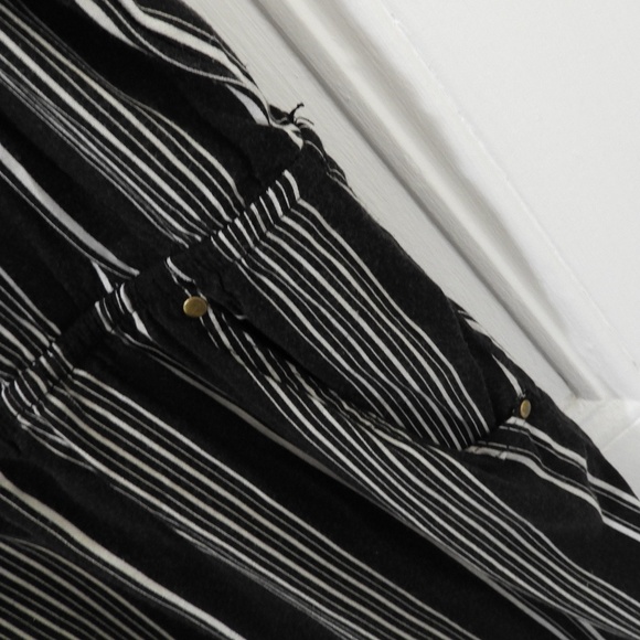 Short Sleeve Skirt Dress with Tie Waist - 3 x - Picture 6 of 6